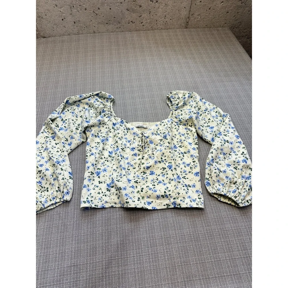 Abercrombie & Fitch Crop Top Large Floral Puff Sleeve Smocked Back Sage Blue